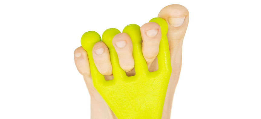 製品をはめている画像